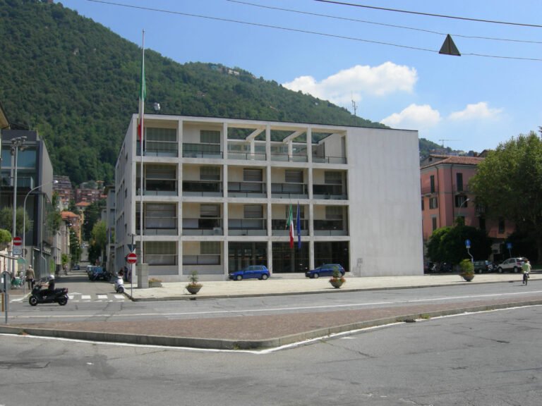 One Building Type, Five Fates: The Case del Fascio from Como to Tirana