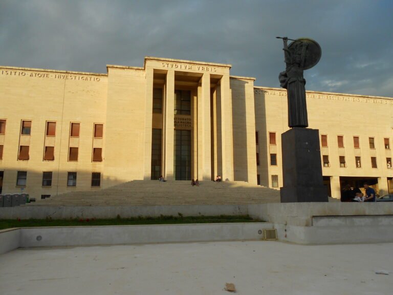 Marcello Piacentini (1881–1960): The State Architect of Interwar Italy