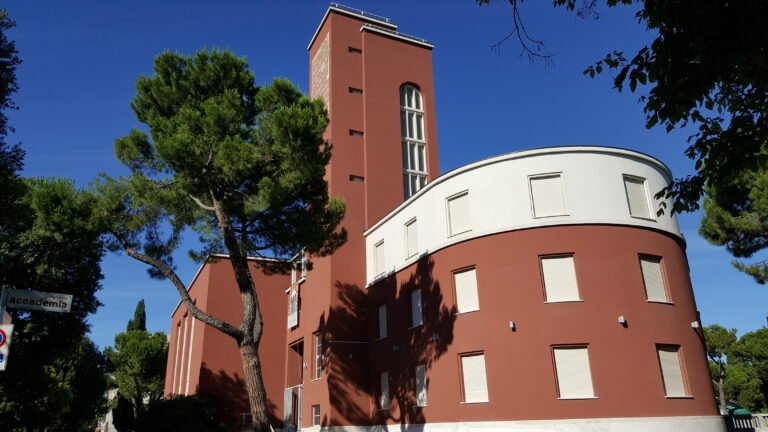 Two Post Offices and a Thirty-Metre Tower: A Forlì–Predappio Rationalism RoadBook (1925–1939)