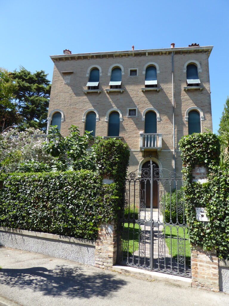 Villa Romanelli (Isolana)